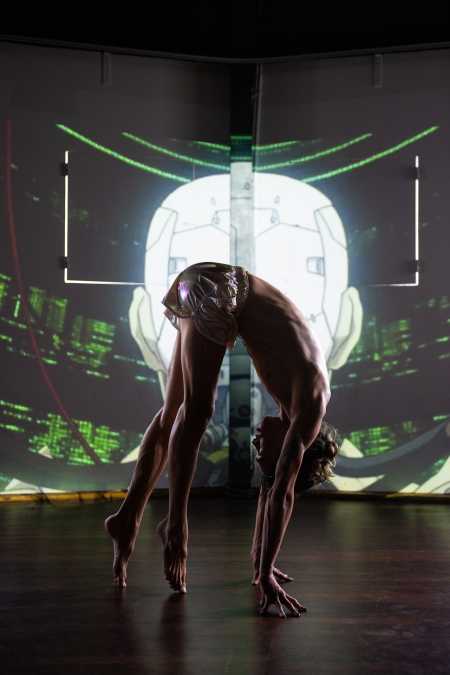 Freaky Dancing: Robin Nimanong - Bodyscan 223